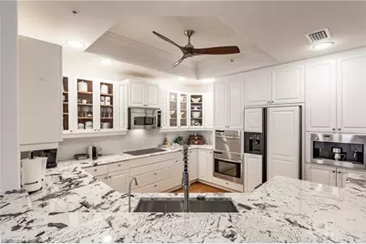 572 11th Ave S #2, Naples, FL 34102 - Photo 7