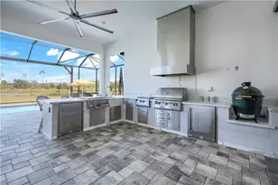 19600 Waterman Ct, Fort Myers, FL 33913 - Photo 25