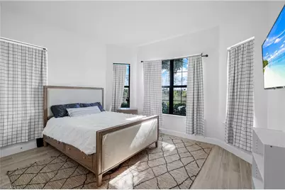 19600 Waterman Ct, Fort Myers, FL 33913 - Photo 13