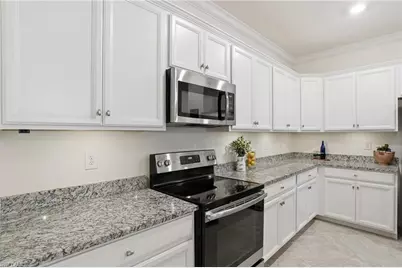 9431 Foxglove Ln, Naples, FL 34120 - Photo 7