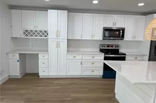 673 107th Ave N, Naples, FL 34108 - Photo 15