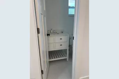 673 107th Ave N, Naples, FL 34108 - Photo 7