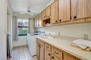 4607 SW 5th Pl, Cape Coral, FL 33914 - Photo 35