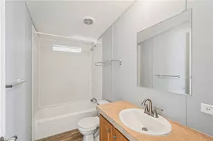 121 Kim Dr, Naples, FL 34104 - Photo 29