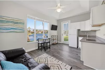 14063 Clear Water Ln, Fort Myers, FL 33907 - Photo 19