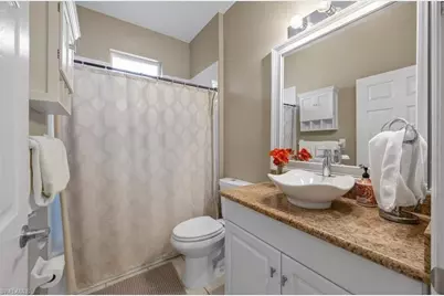 14063 Clear Water Ln, Fort Myers, FL 33907 - Photo 15