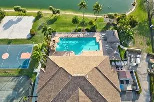 14063 Clear Water Ln, Fort Myers, FL 33907 - Photo 23