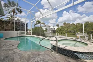 451 Oak Ave, Naples, FL 34108 - Photo 9