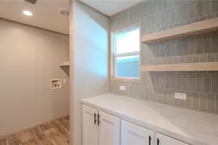 16050 Tierra Plaza, Fort Myers, FL 33908 - Photo 21