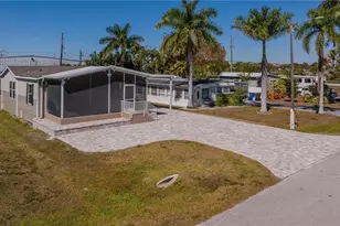 16050 Tierra Plaza, Fort Myers, FL 33908 - Photo 3