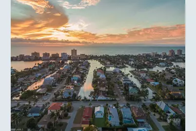 839 108th Ave N, Naples, FL 34108 - Photo 21