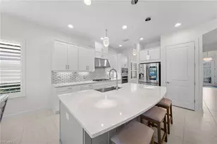 8785 Cavano St E, Naples, FL 34119 - Photo 9