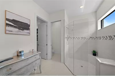 8785 Cavano St E, Naples, FL 34119 - Photo 17