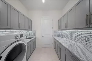 8785 Cavano St E, Naples, FL 34119 - Photo 23