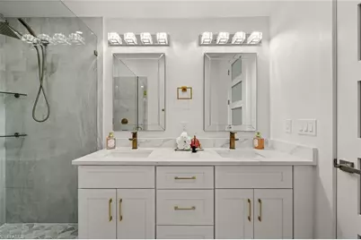 1046 Silverstrand Dr, Naples, FL 34110 - Photo 27