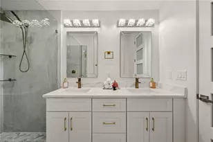 1046 Silverstrand Dr, Naples, FL 34110 - Photo 27