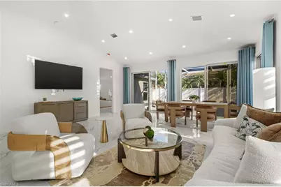 1046 Silverstrand Dr, Naples, FL 34110 - Photo 3