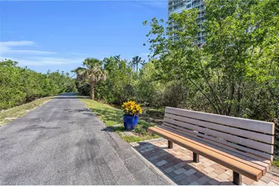 5550 Heron Point Dr #304, Naples, FL 34108 - Photo 35