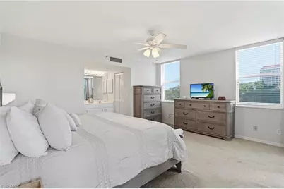 5550 Heron Point Dr #304, Naples, FL 34108 - Photo 17