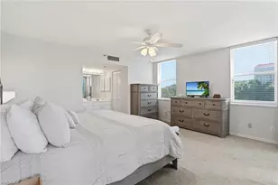 5550 Heron Point Dr, Naples, FL 34108 - Photo 17