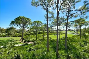 27121 Oakwood Lake Dr, Bonita Springs, FL 34134 - Photo 17