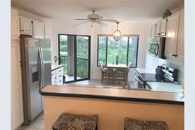 27121 Oakwood Lake Dr, Bonita Springs, FL 34134 - Photo 5