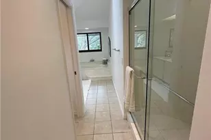 27121 Oakwood Lake Dr, Bonita Springs, FL 34134 - Photo 15