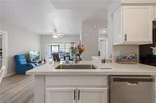 4710 St Croix Ln, Naples, FL 34109 - Photo 13