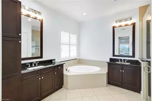 5052 Martinique Dr, Naples, FL 34113 - Photo 11