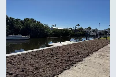 18085 Ohara Dr, Port Charlotte, FL 33948 - Photo 5