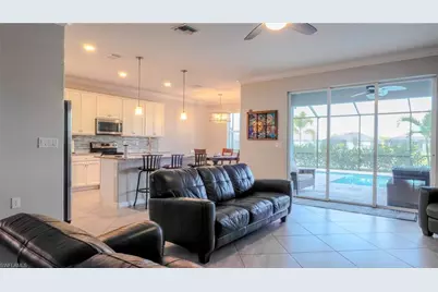 2429 Fallglo St, Naples, FL 34120 - Photo 5