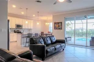 2429 Fallglo St, Naples, FL 34120 - Photo 5