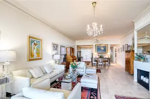 6825 Grenadier Blvd, Naples, FL 34108 - Photo 5