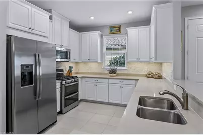 8025 Calle Canovas Ct, Naples, FL 34114 - Photo 5