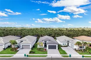 12255 Bonnet Dr, Naples, FL 34120 - Photo 35