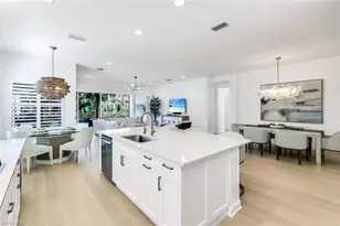 12255 Bonnet Dr, Naples, FL 34120 - Photo 13