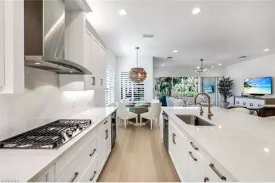 12255 Bonnet Dr, Naples, FL 34120 - Photo 9