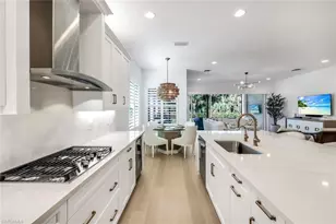 12255 Bonnet Dr, Naples, FL 34120 - Photo 9