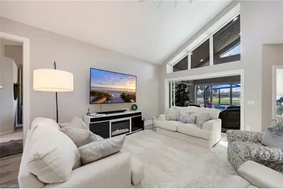 549 Eagle Creek Dr, Naples, FL 34113 - Photo 7