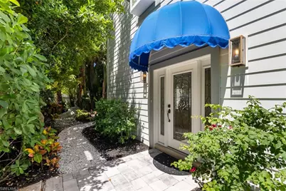 888 10th St S #101, Naples, FL 34102 - Photo 3