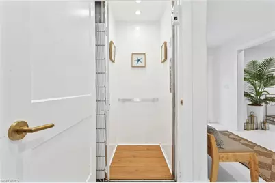 888 10th St S #101, Naples, FL 34102 - Photo 25