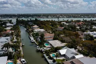 675 18th Ave S, Naples, FL 34102 - Photo 17