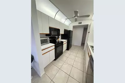 2103 Tama Cir #101, Naples, FL 34112 - Photo 5