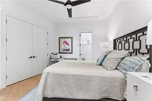 909 10th St S, Naples, FL 34102 - Photo 39