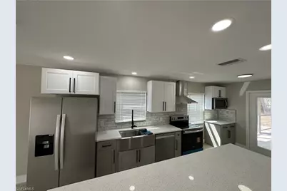 9161 Seville Rd, Fort Myers, FL 33967 - Photo 5