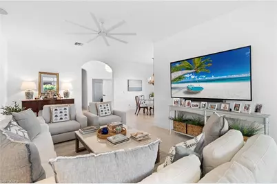 845 Vistana Cir #18, Naples, FL 34119 - Photo 7