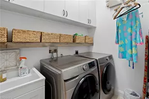 845 Vistana Cir, Naples, FL 34119 - Photo 29