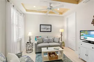 584 Avellino Isles Cir, Naples, FL 34119 - Photo 5