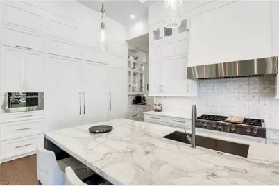 2818 Thistle Way, Naples, FL 34105 - Photo 7