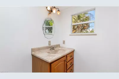 171 Grassy Key Ln, Naples, FL 34114 - Photo 9